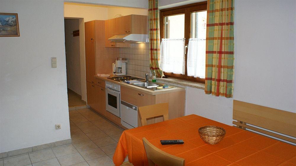 Landhaus Marlies Apartments Zell am See Luaran gambar