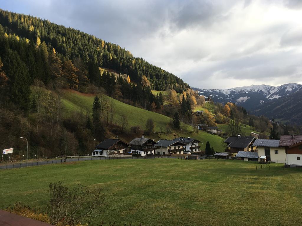Landhaus Marlies Apartments Zell am See Luaran gambar